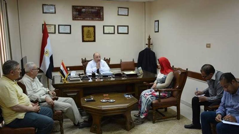 ​​ تكثيف المرور بعيادات