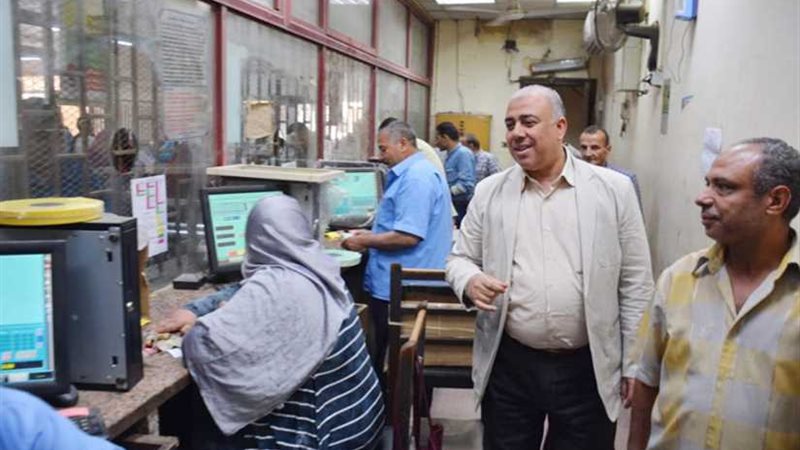 رئيس المترو يتفقد