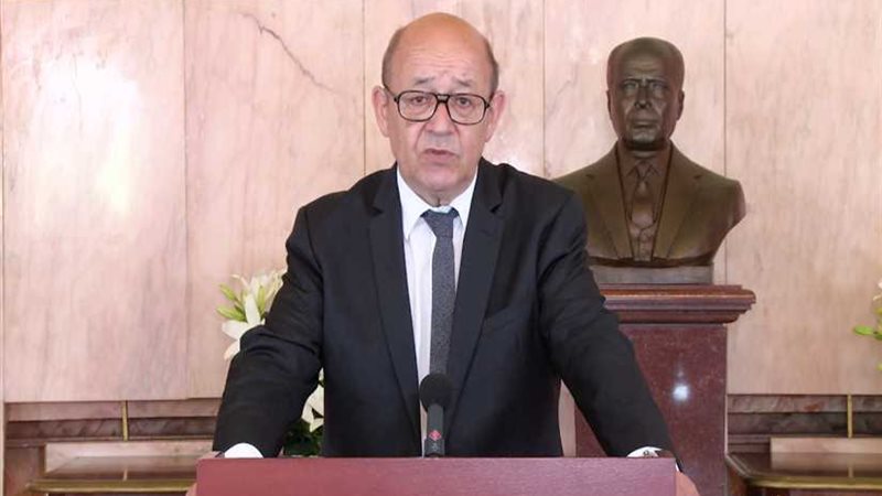 فرنسا تدعو إلى تنجب