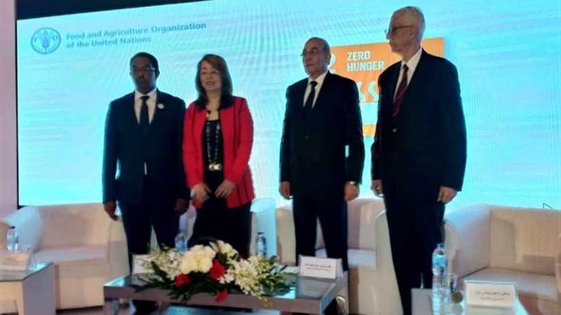 وزير الزراعة يشهد