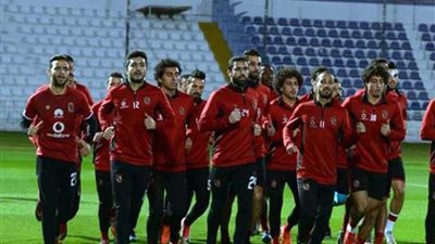 غيابات بالجملة في مران الأهلي قبل مواجهة المصري