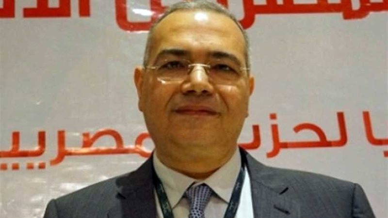 «المصريين الأحرار»