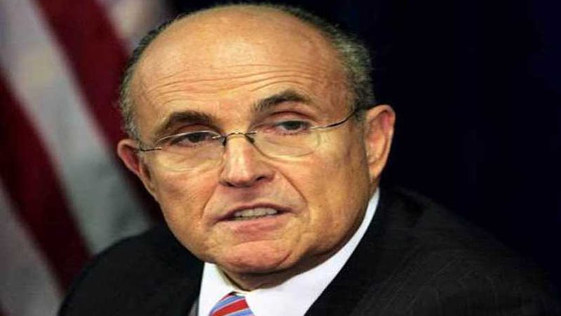 جولياني: FBI قد يكون