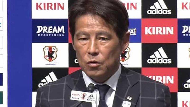 مدرب اليابان يعلن