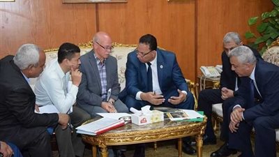 رئيس جامعة المنوفية يكلف بتشغيل مزرعة طوخ طنبشا