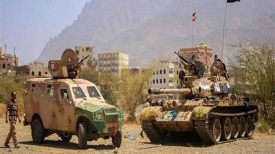 التحالف العربي يستهدف تعزيزات عسكرية لميليشيات الحوثي في تعز