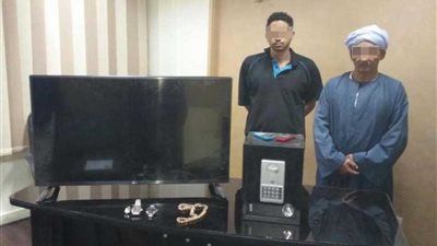 كاميرات المراقبة توقع بسارق شقة المقطم