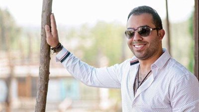 محمود عياد يطرح 