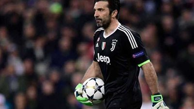 بوفون: لست نادمًا على الرحيل عن اليوفي