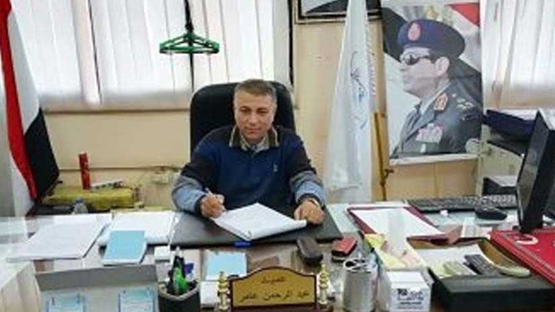 إحالة 21 من العاملين