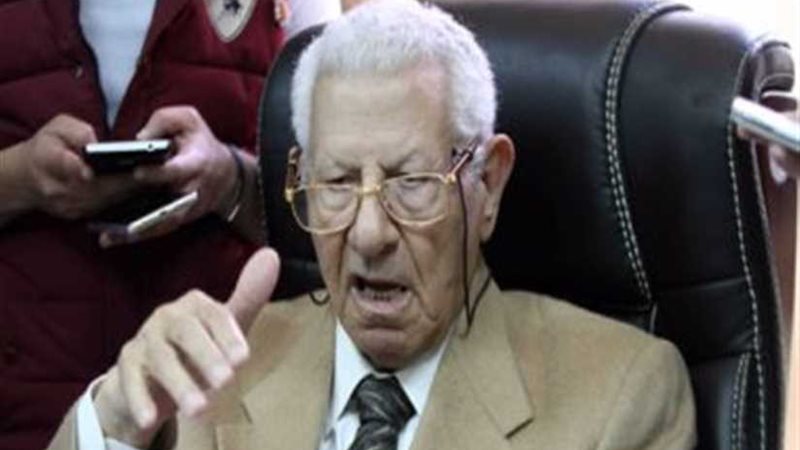 اجتماع طارئ بالأعلى