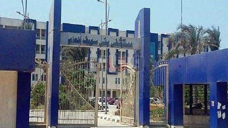 الإداري يوصي بوقف