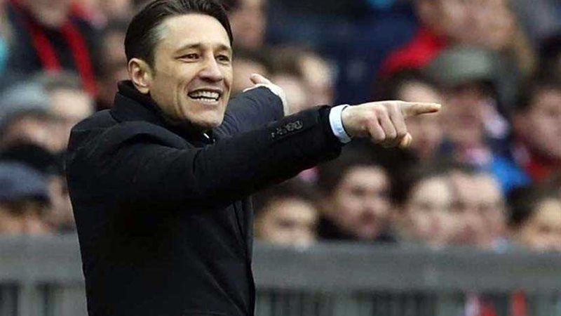 المدير الفني لـ آينتراخت