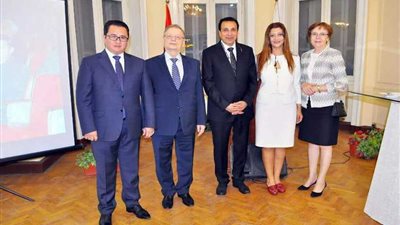 السفير الروسي بالقاهرة: أدعو شريف جاد لكتابة مذكراته