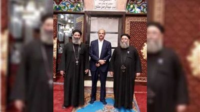 كاهنا كنيسة بلقاس يشاركان في افتتاح مسجد 