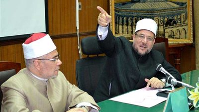 وزير الأوقاف: القيادة والإدارة مسؤولية وأمانة أساسها التفاني في العمل