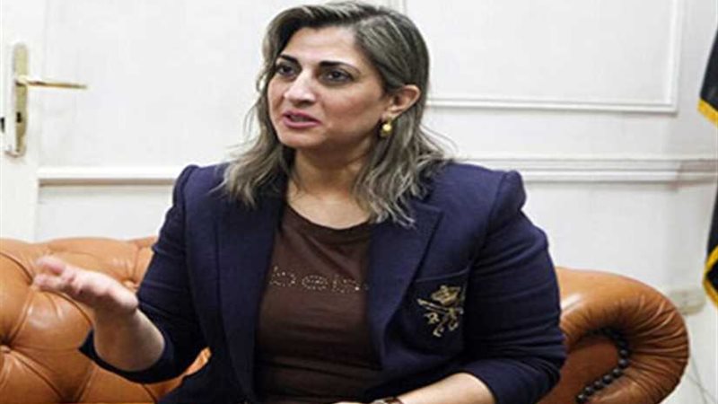 رئيسة العلاقات الثقافية