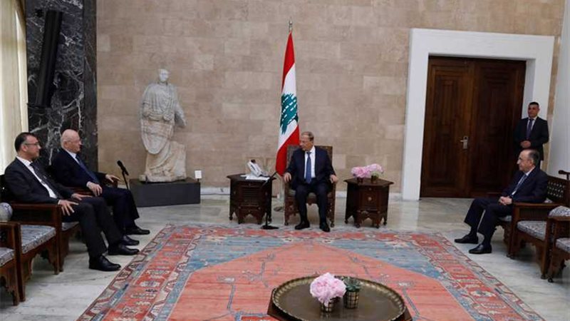 الحريري الأقرب لرئاسة