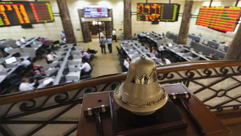 البورصة تخسر 524