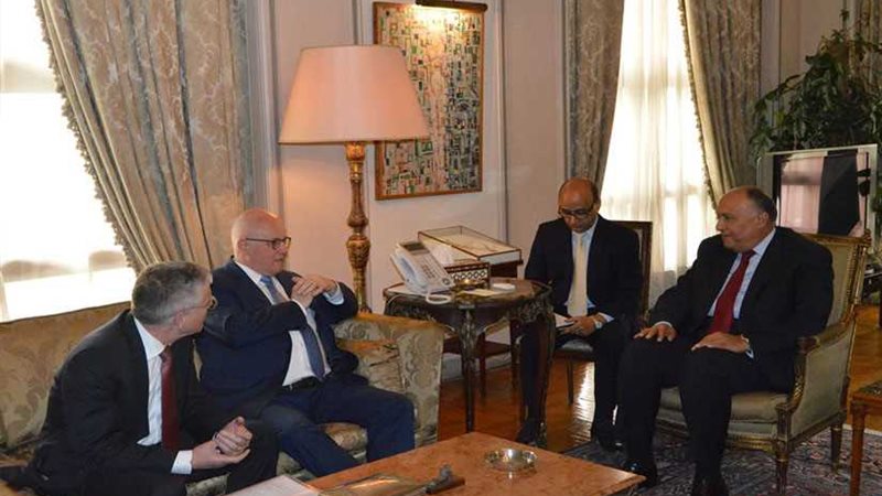 زعيم الأغلبية بالبرلمان