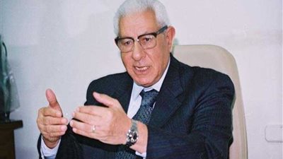 مكرم محمد أحمد يشارك في اجتماع وزراء اعلام الدول الداعية لمكافحة الارهاب