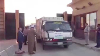 تدفق المساعدات المصرية للاشقاء الفلسطينيين (فيديو)