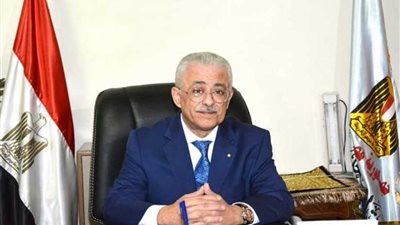 وزير التعليم يوقع عقود أول فهرس باللغة العربية