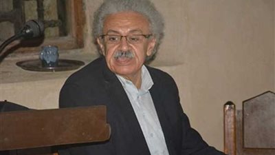 صالون الأوبرا الثقافي يستضيف أحمد فؤاد درويش.. الأربعاء