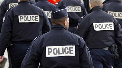 طالب لجوء إيراني يشعل النار بنفسه بعد رفض طلبه بإحدى المدن الألمانية