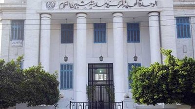 التحقيق مع 8 موظفين بمجلس شبين الكوم بتهمة إصدار 