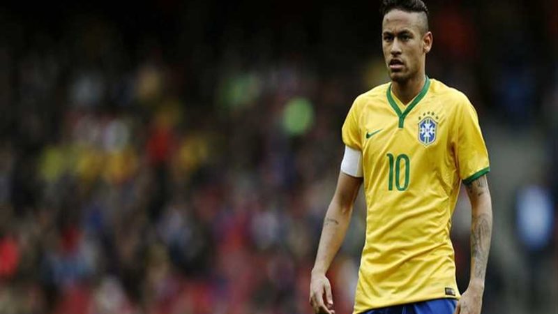 نيمار يوضح موقفه