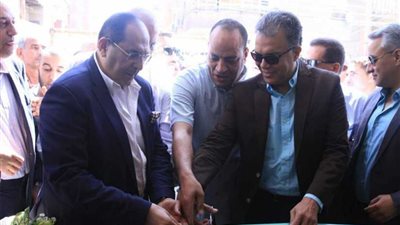 وزير النقل يفتتح محطة المنشأة للسكك الحديدية بسوهاج بعد تطويرها