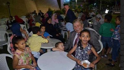 قيادات الإسماعيلية في حفل إفطار الأيتام والمسنين