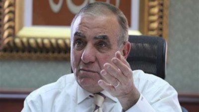 وزير التنمية المحلية يتلقى تقريرًا بإنجاز 227 مشروعًا بمحافظة الوادي الجديد