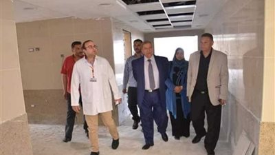 محافظ الإسماعيلية يتابع أعمال تطوير المستشفى العام بتكلفة 362 مليونًا