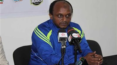 تيجانا يطمئن باسم مرسي