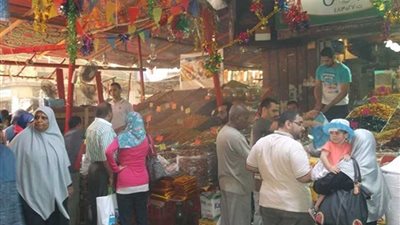 حملات مكثفة على أسواق الإسكندرية خلال شهر رمضان