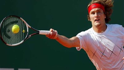 الألماني زفيريف يتأهل إلى ثمن نهائي بطولة 