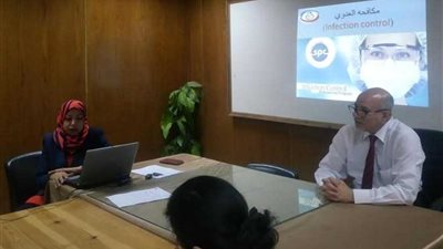 مدير تأمين بني سويف يرأس اجتماع مكافحة العدوى