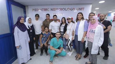 زيارة لمستشفى أطفال أبوالريش وتقديم دعم للمستشفى باجهزة أشعة وتبرعات مالية