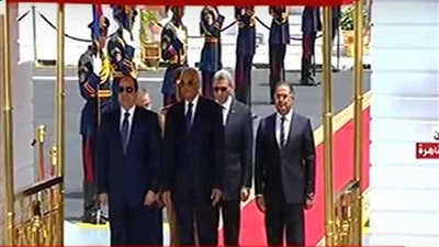 لحظة وصول السيسي لمجلس النواب لأداء اليمين الدستورية.. (فيديو)