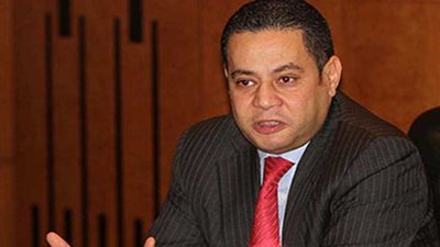 وزير قطاع الأعمال يعيد تشكيل مجلس إدارة الشركة القابضة للغزل والنسيج