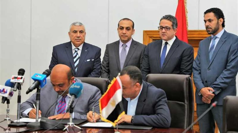 تطوير المسار السياحي