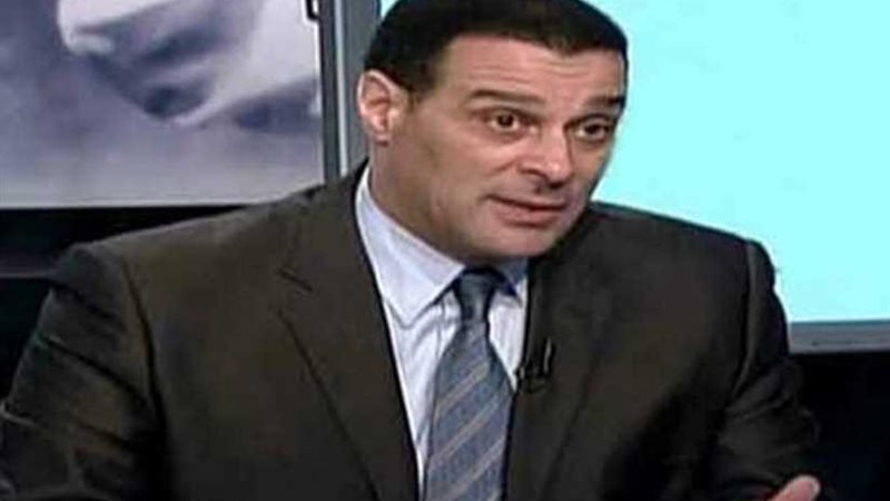 عصام عبد الفتاح :