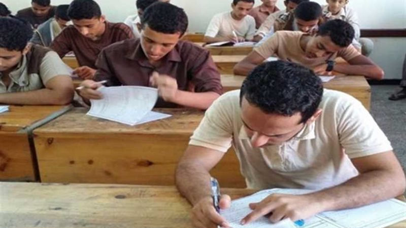 ابوقرقاص تستعد لامتحانات