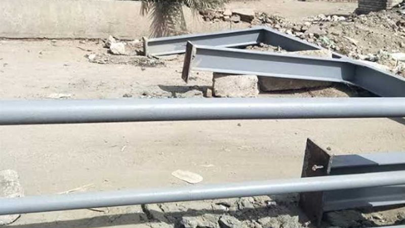 بعد أيام من تركيبه..