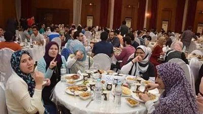 حفل إفطار جماعي لطلبة «طب المنوفية»