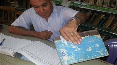 إحالة موظفي مكتبة في سمنود للتحقيق