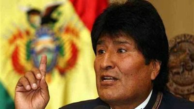 رئيس جواتيمالا يلجأ للكونجرس لإعلان 