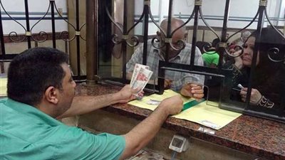 تعرف على الزيادات الجديدة في المعاشات وعلاوات الموظفين (فيديوجراف)